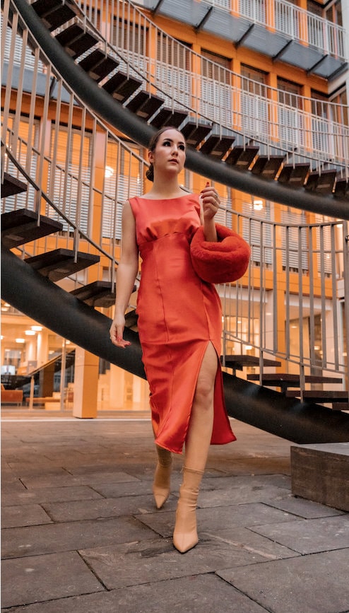 PATTERN - Fitted Dress with Back Draping VERENA - THISISKACHI