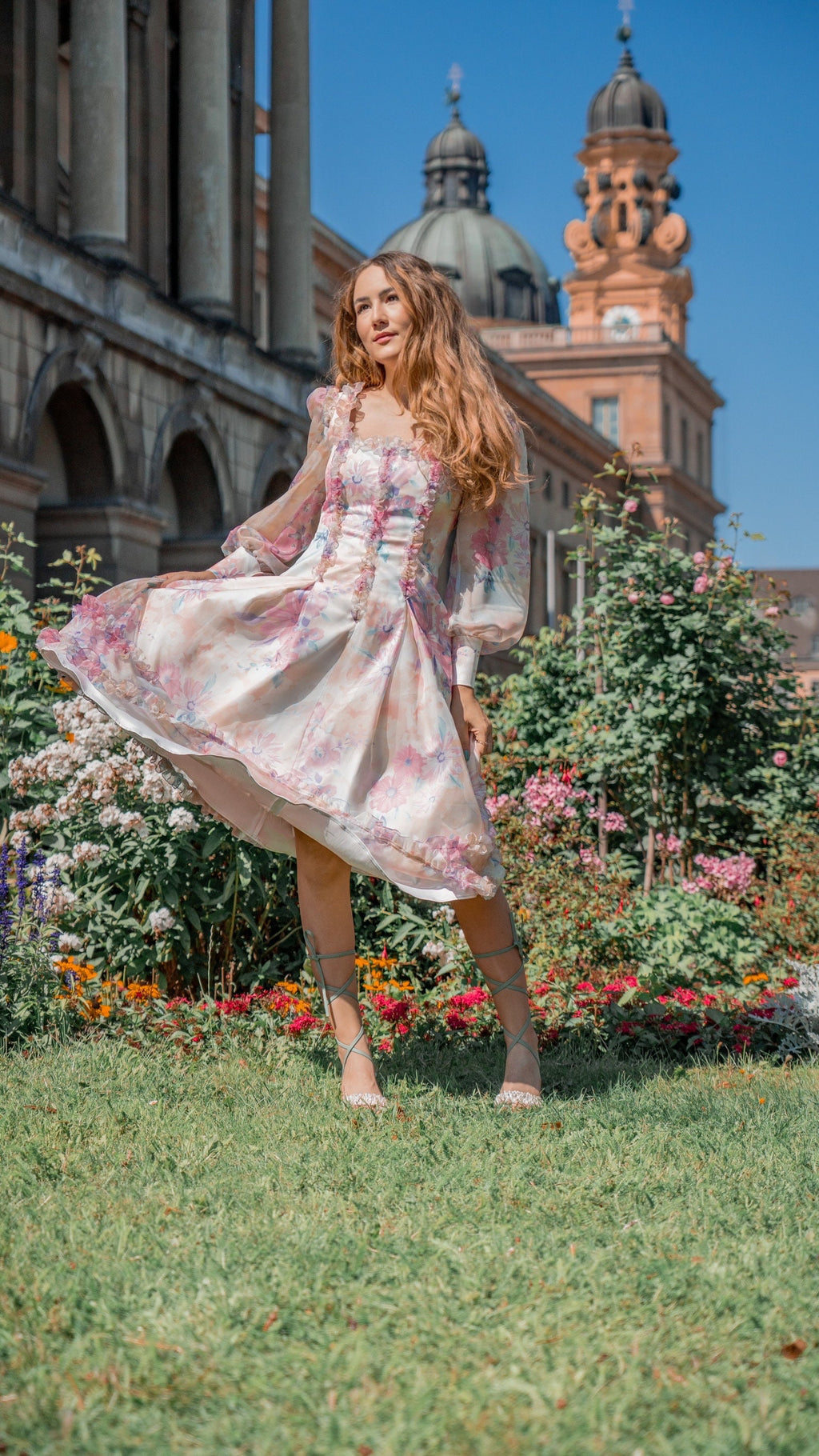 PATTERN - Summer Dress - THISISKACHI x Burda Style Germany